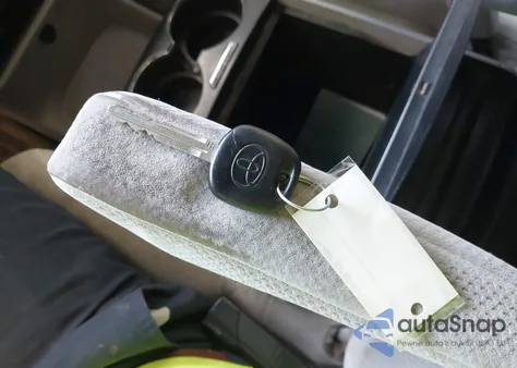 2017 Toyota Sienna Le 7 Passenger z USA, uszkodzony, nr VIN 5TDJZ3DC4HS180642